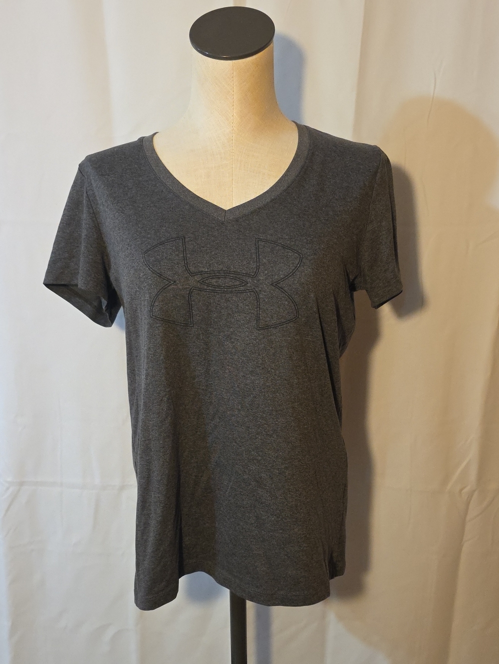 Under Armour Women's Dark Charcoal V‑Neck Logo Tee